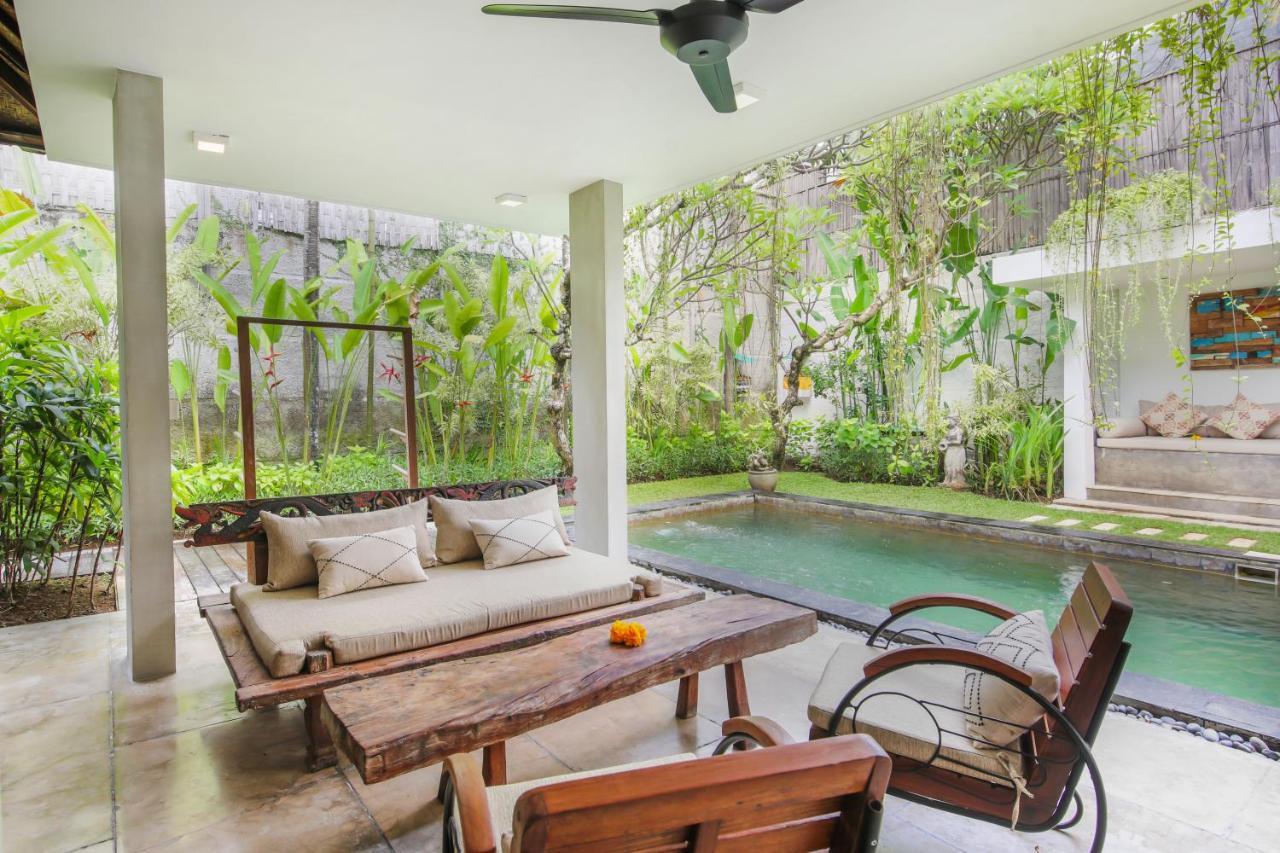Villa Malou Seminyak Exterior foto