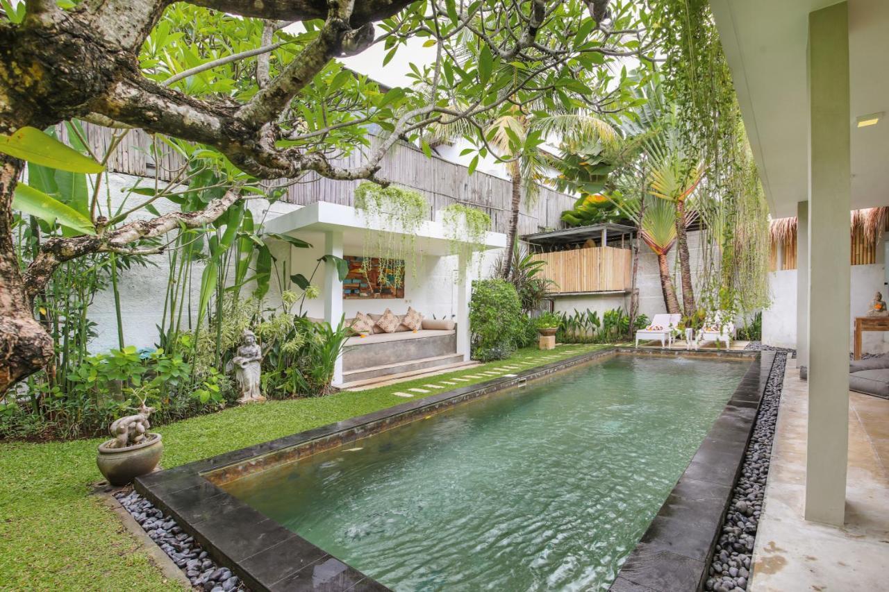 Villa Malou Seminyak Exterior foto